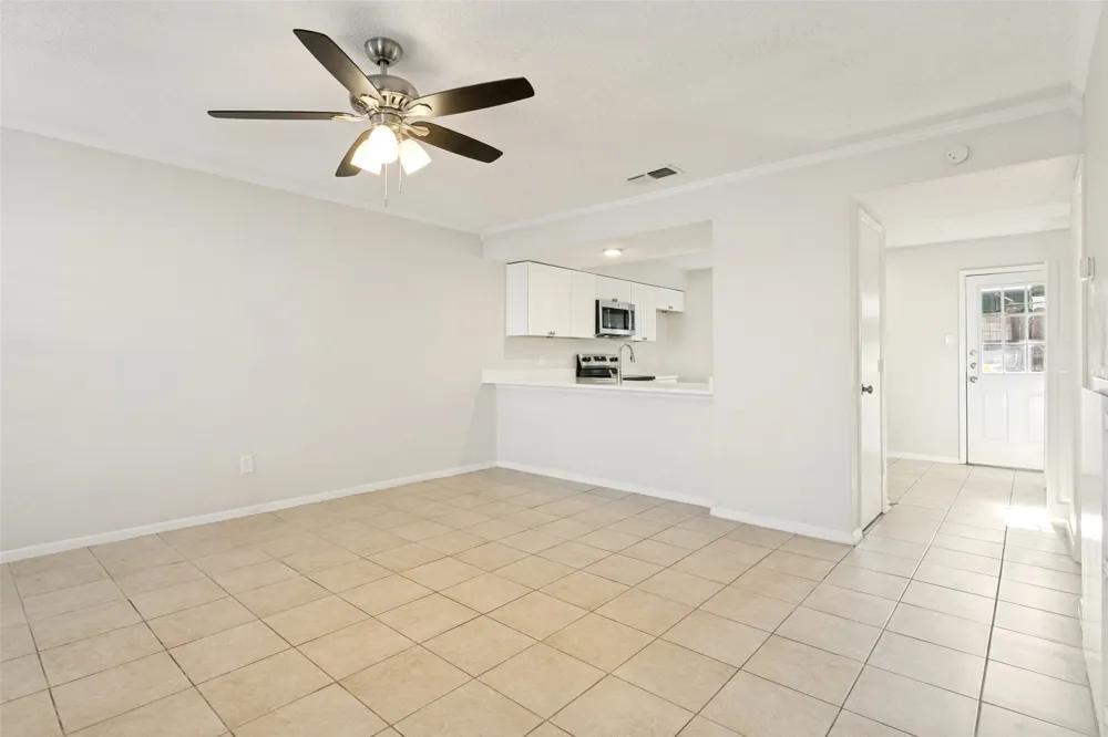 1265 Dallas Drive Denton, TX 76205