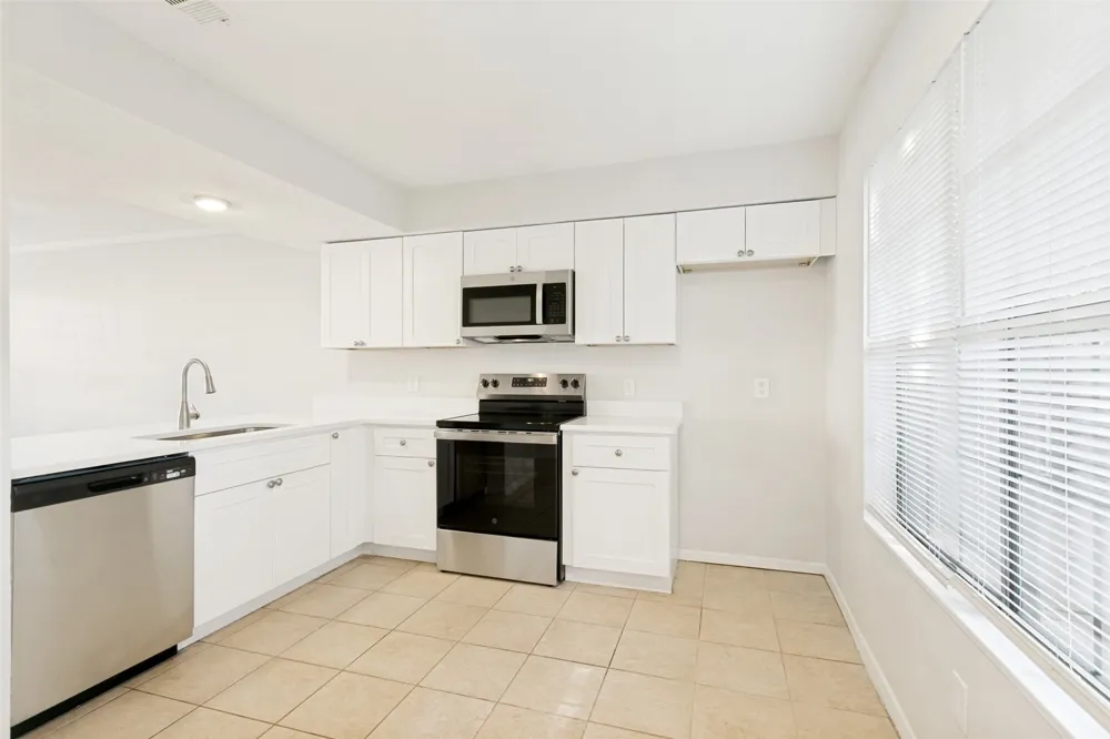 1265 Dallas Drive Denton, TX 76205