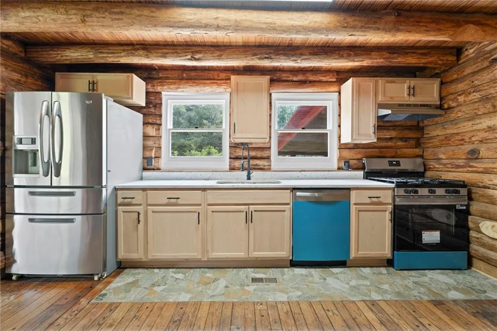 2059 Cave Spring Road Cedartown, GA 30125