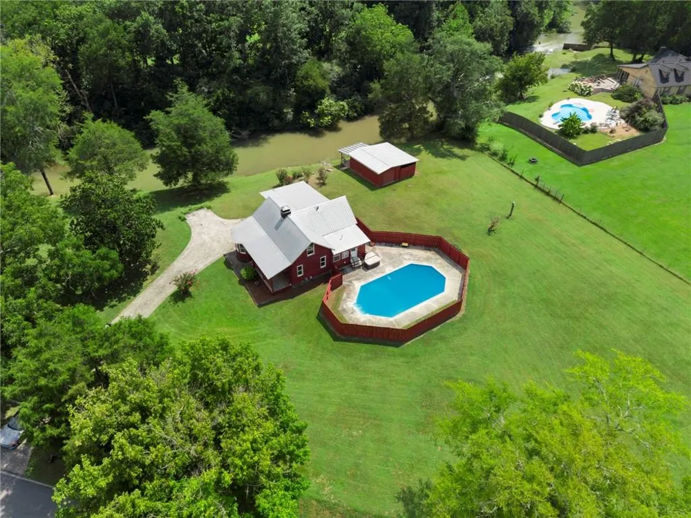 2059 Cave Spring Road Cedartown, GA 30125