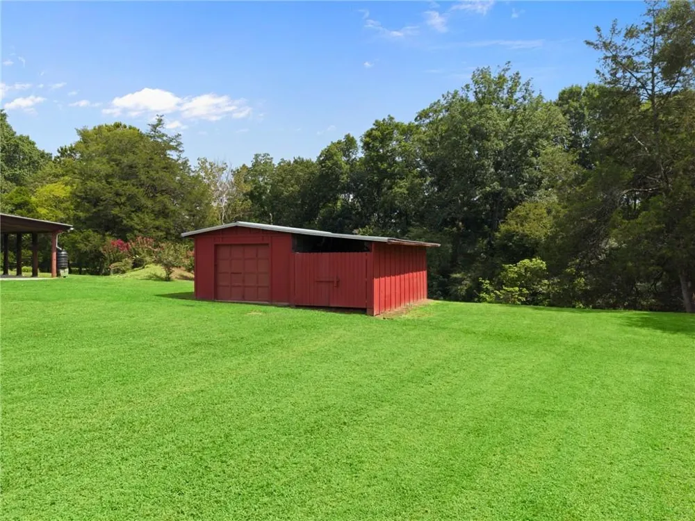 2059 Cave Spring Road Cedartown, GA 30125