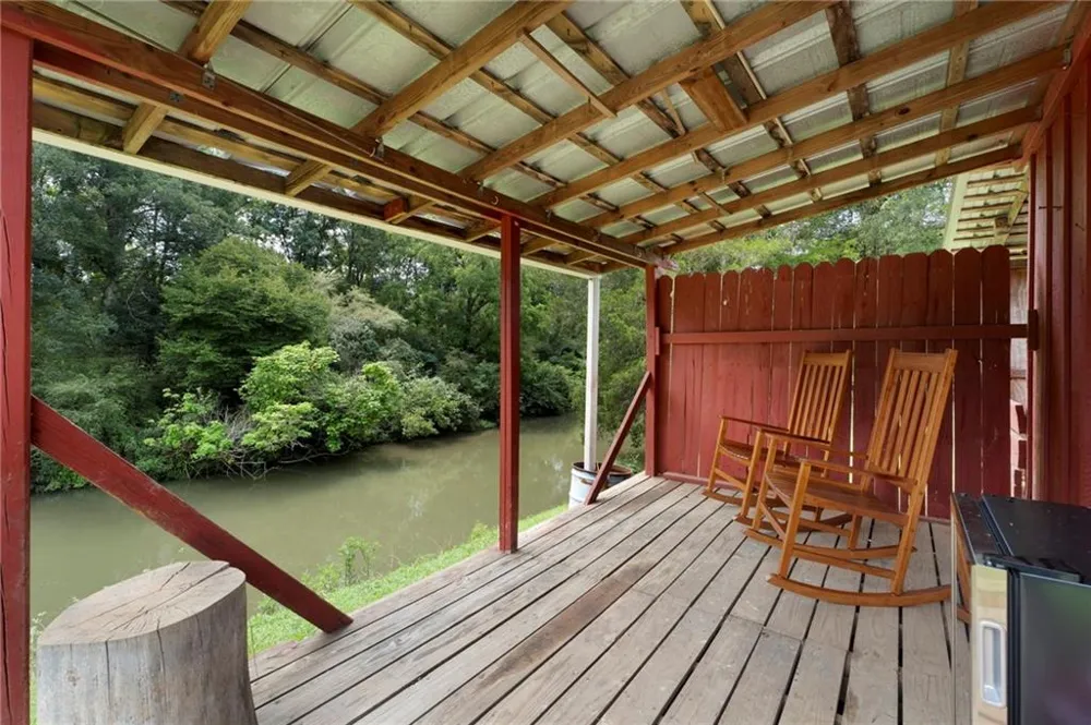 2059 Cave Spring Road Cedartown, GA 30125