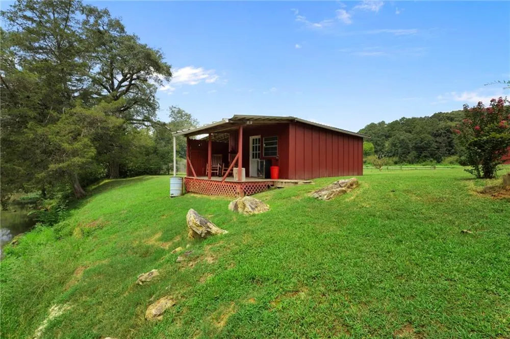 2059 Cave Spring Road Cedartown, GA 30125
