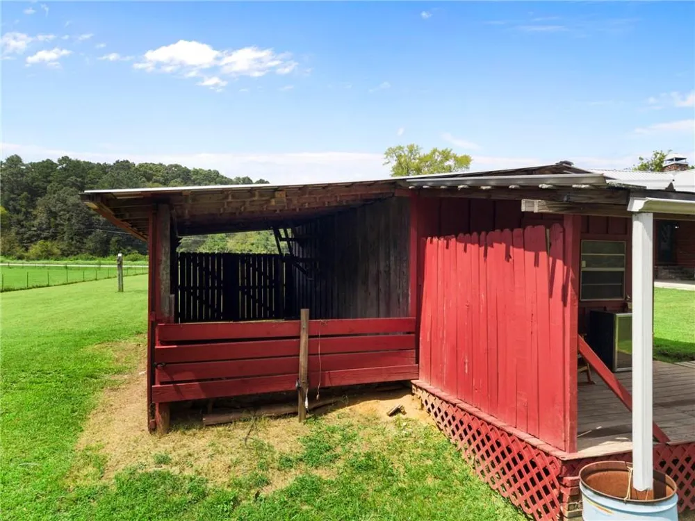 2059 Cave Spring Road Cedartown, GA 30125