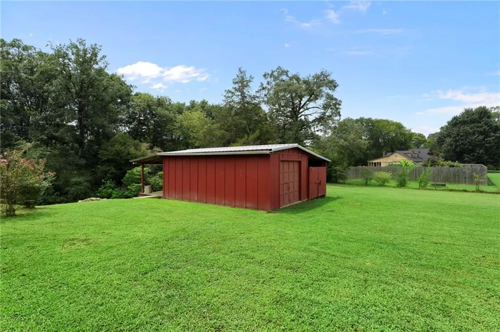 2059 Cave Spring Road Cedartown, GA 30125