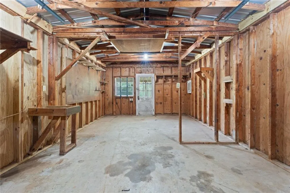 2059 Cave Spring Road Cedartown, GA 30125