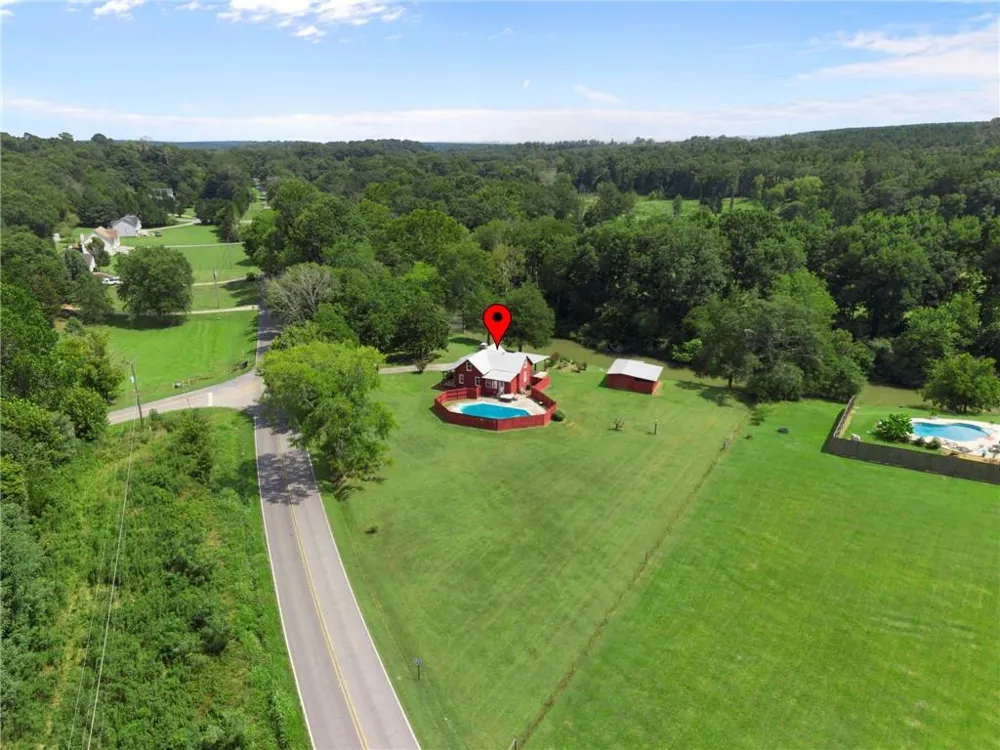 2059 Cave Spring Road Cedartown, GA 30125