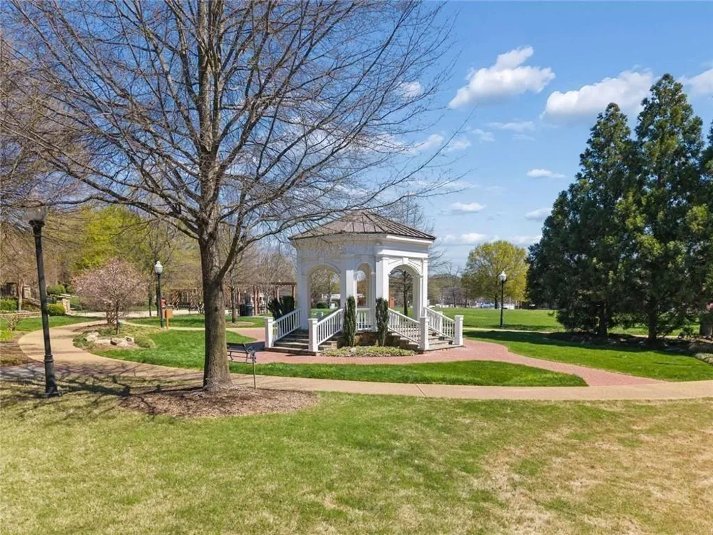 124 Parkside West Court Norcross, GA 30071
