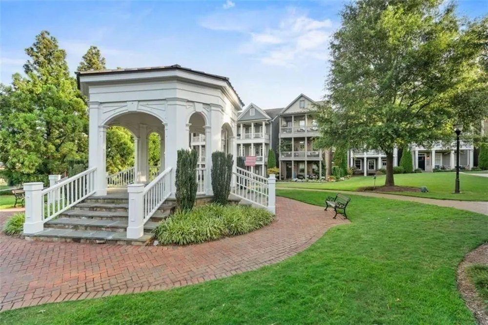 124 Parkside West Court Norcross, GA 30071