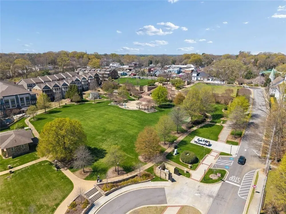 124 Parkside West Court Norcross, GA 30071