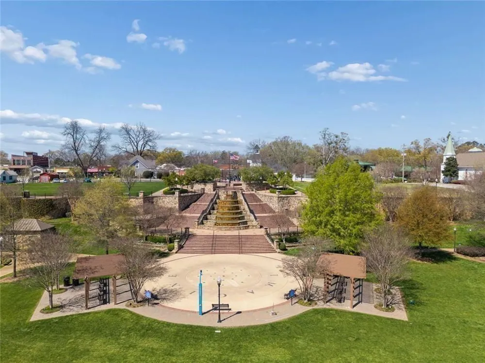 124 Parkside West Court Norcross, GA 30071