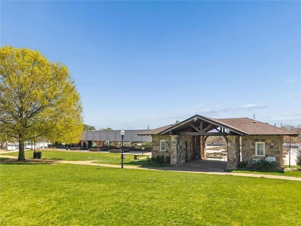 124 Parkside West Court Norcross, GA 30071
