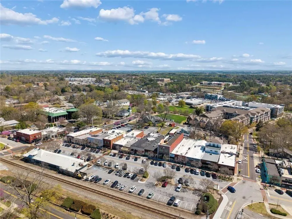 124 Parkside West Court Norcross, GA 30071