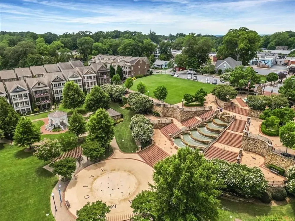 124 Parkside West Court Norcross, GA 30071