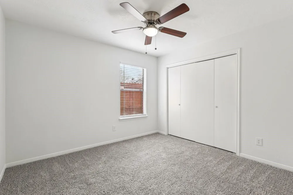 4634 Stonemede Drive Friendswood, TX 77546