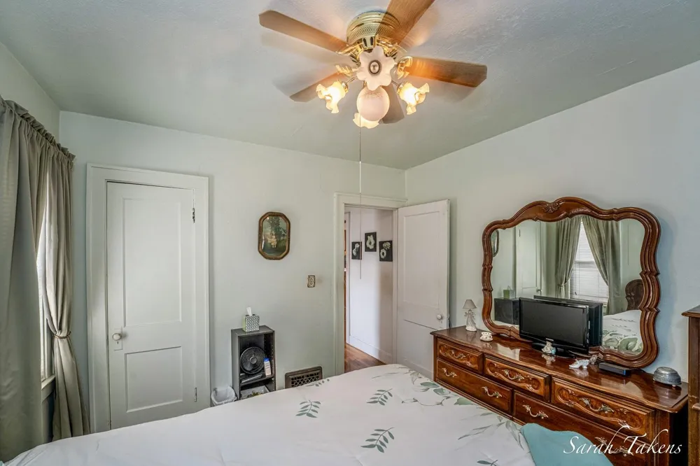 116 35th Street SE Grand Rapids, MI 49548