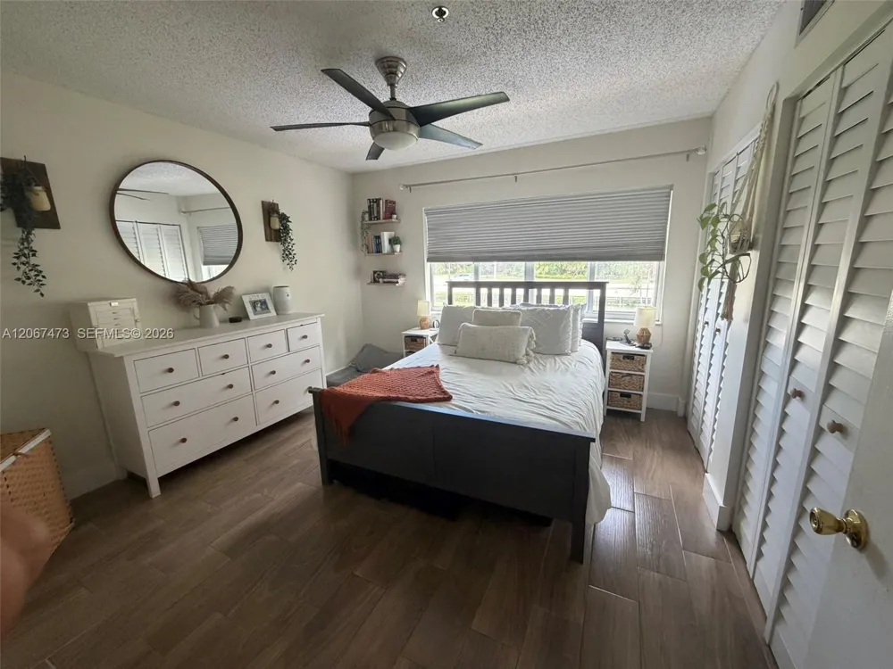 128 Riviera Cir #128 Weston, FL 33326