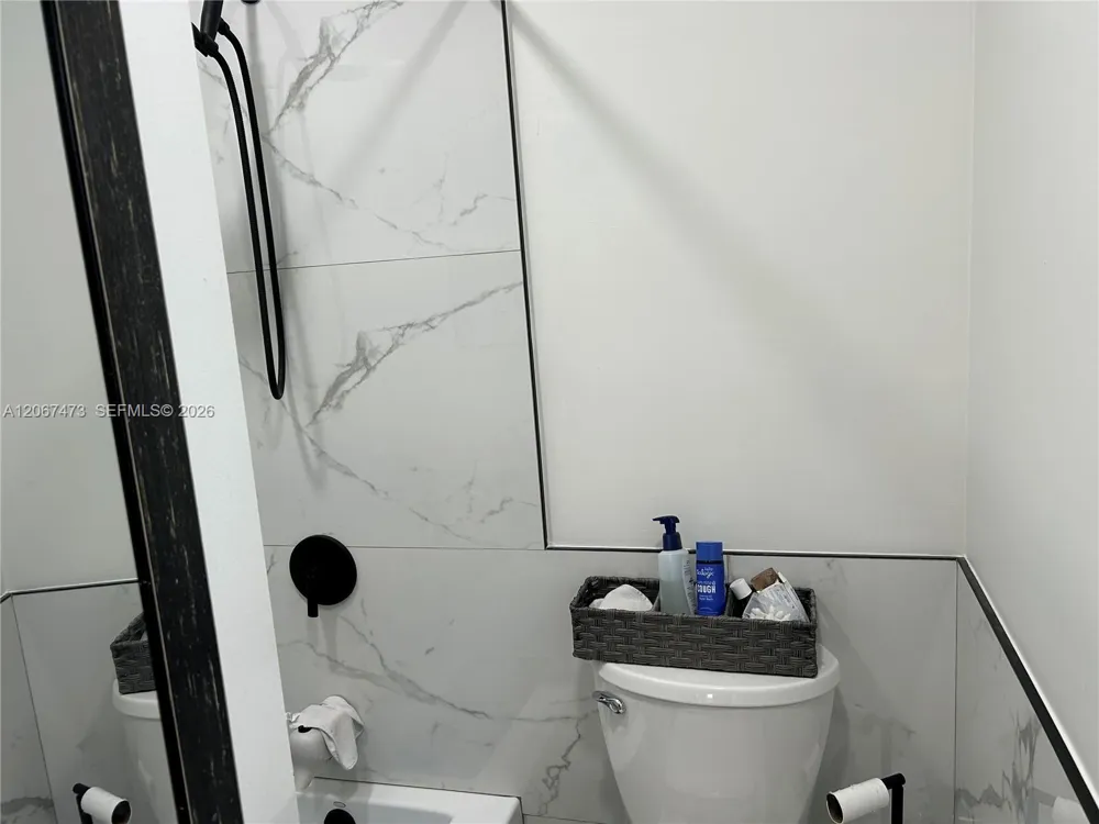 128 Riviera Cir #128 Weston, FL 33326