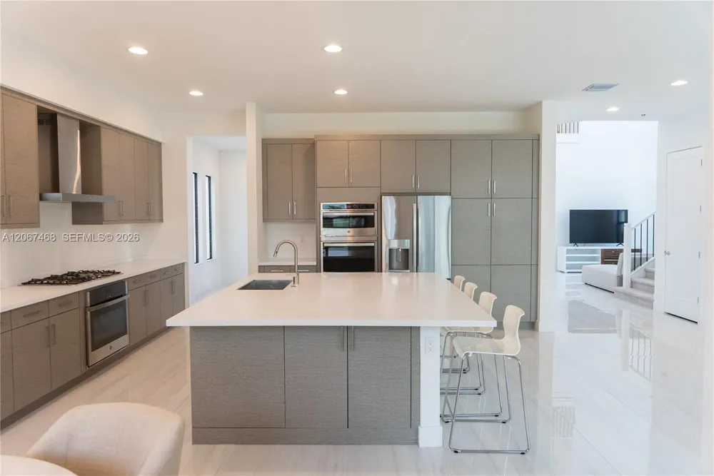 8151 Laurel Falls Dr Boca Raton, FL 33496