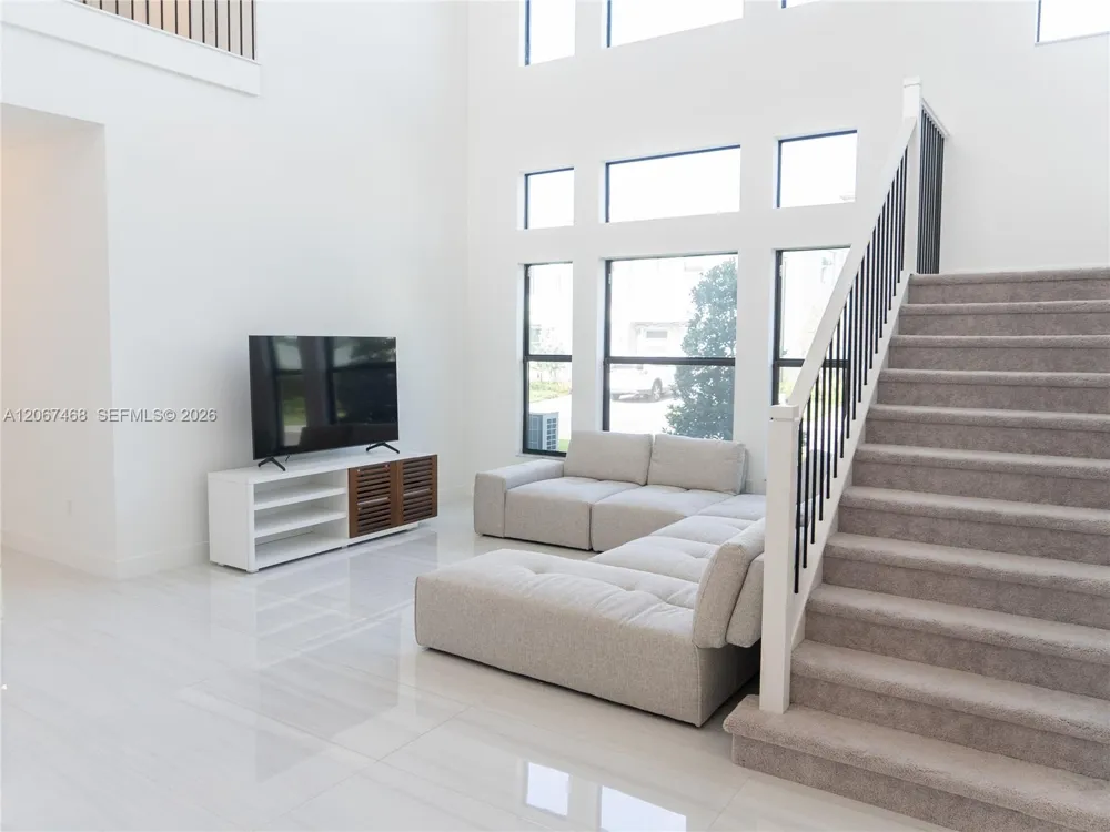 8151 Laurel Falls Dr Boca Raton, FL 33496