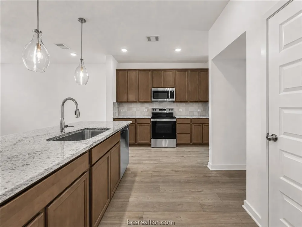 1927 Sebright Drive Bryan, TX 77807