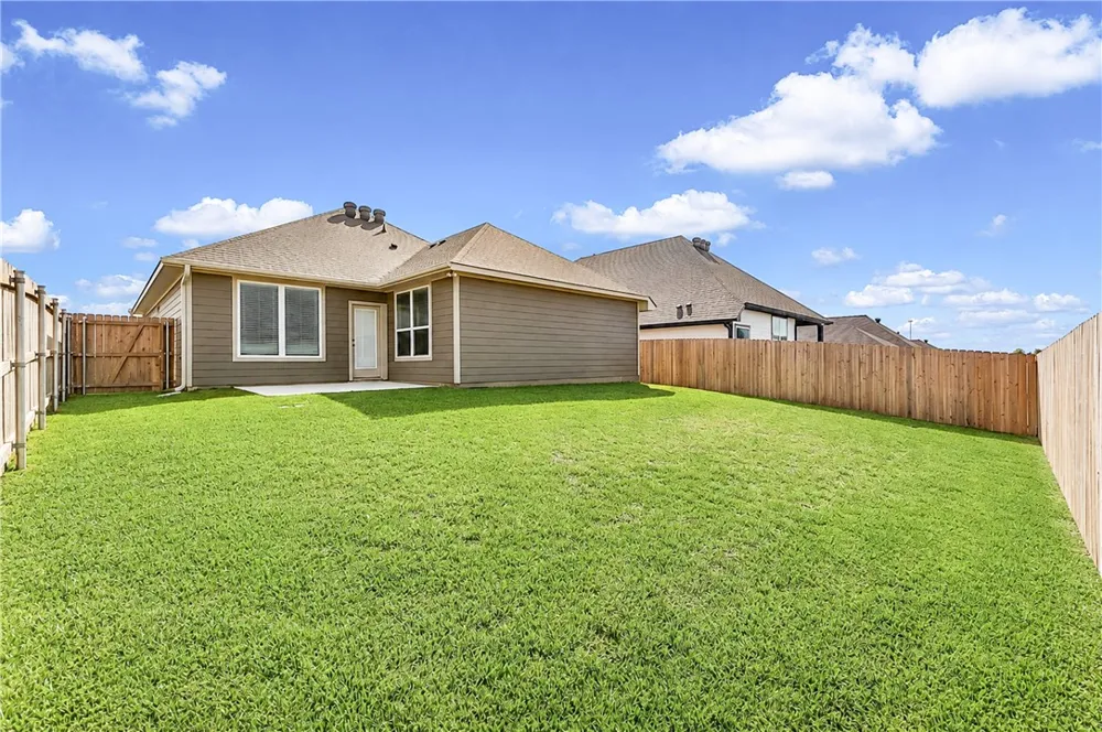 1927 Sebright Drive Bryan, TX 77807