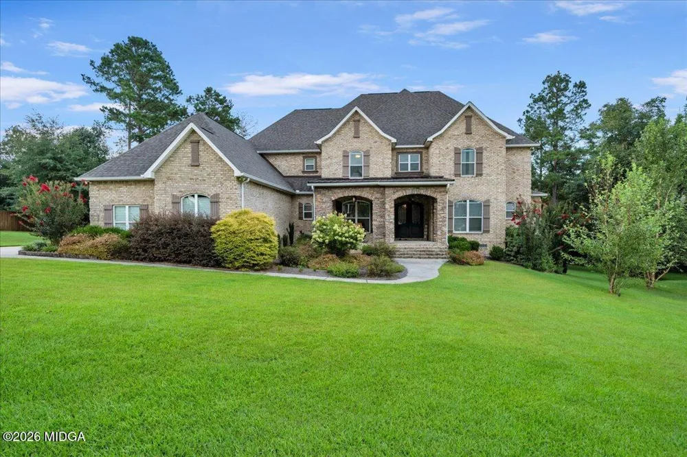 223 Yale Circle Bonaire, GA 31005