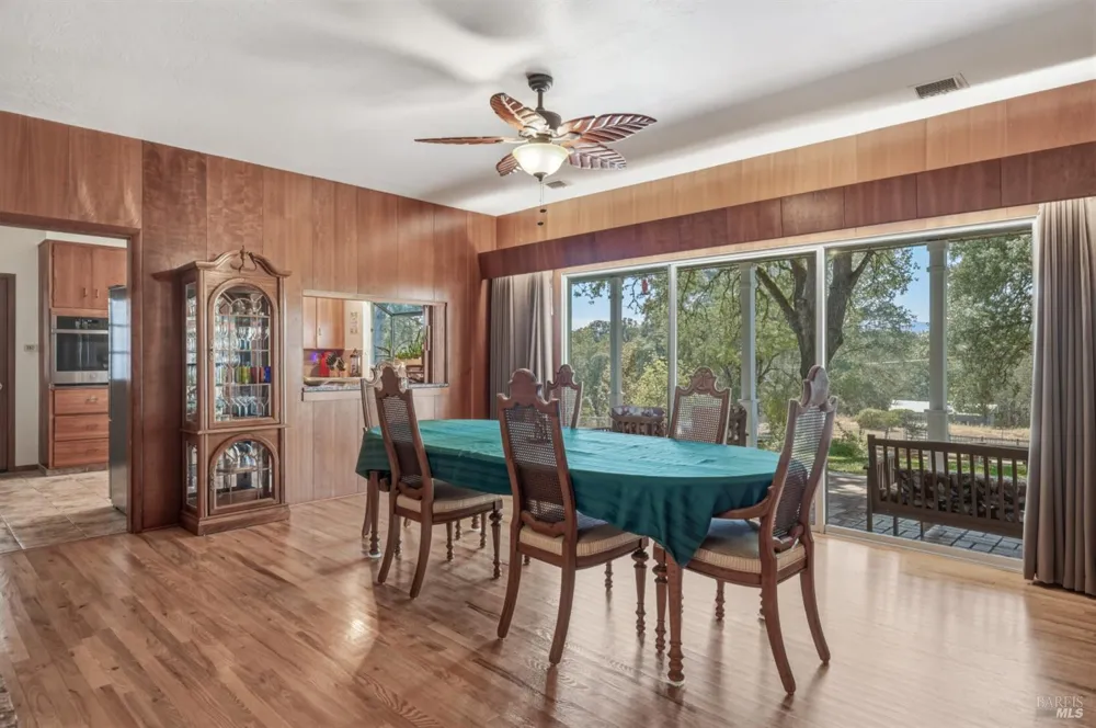 2875 Hill Road Lakeport, CA 95453