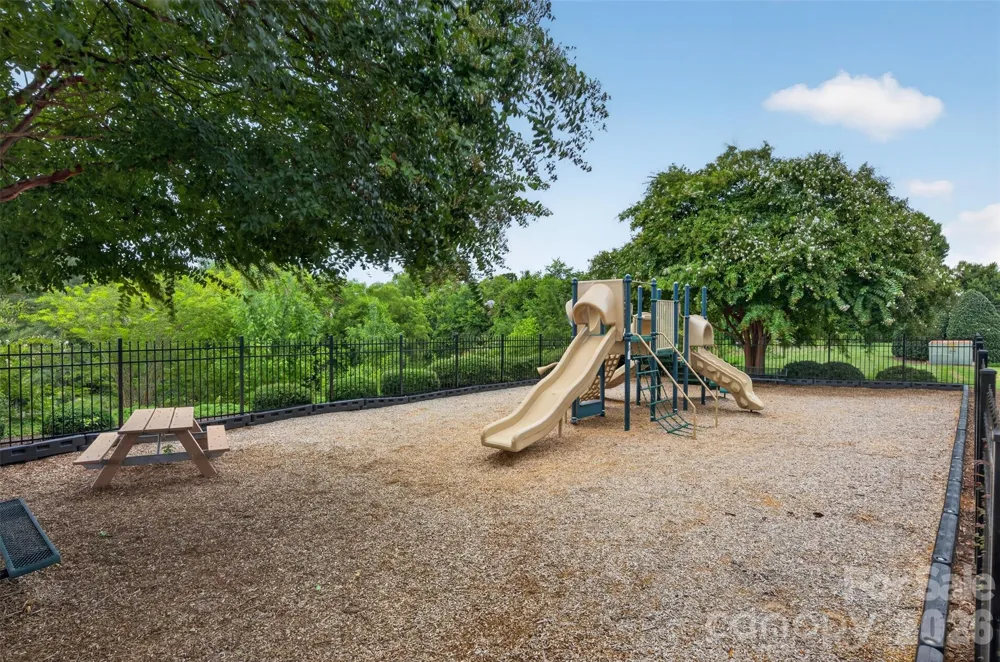 15829 Trenton Place Road Huntersville, NC 28078