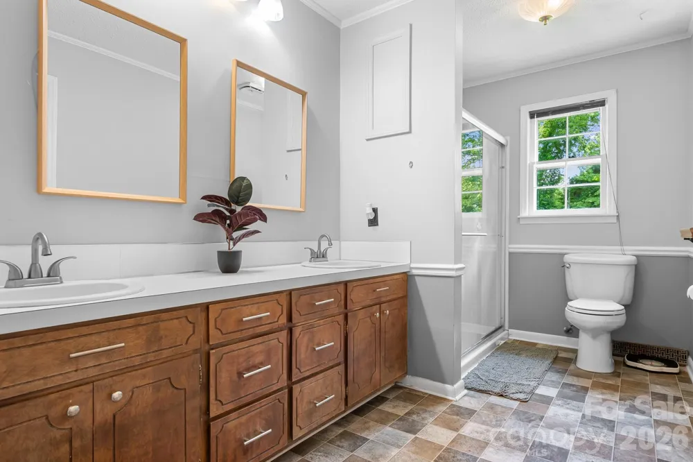 1009 Springs Road Lincolnton, NC 28092