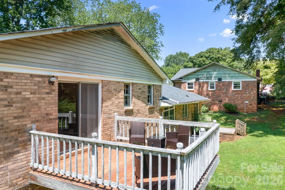 1009 Springs Road Lincolnton, NC 28092