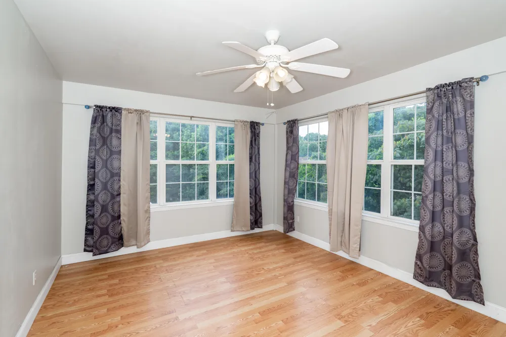 82 Edgewater Drive Ringgold, GA 30736