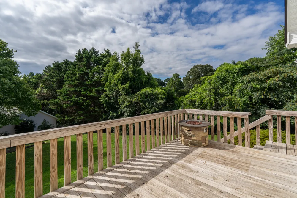 82 Edgewater Drive Ringgold, GA 30736