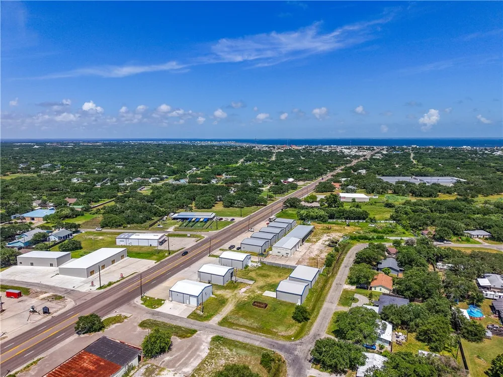 1125 W Market Street Rockport, TX 78382