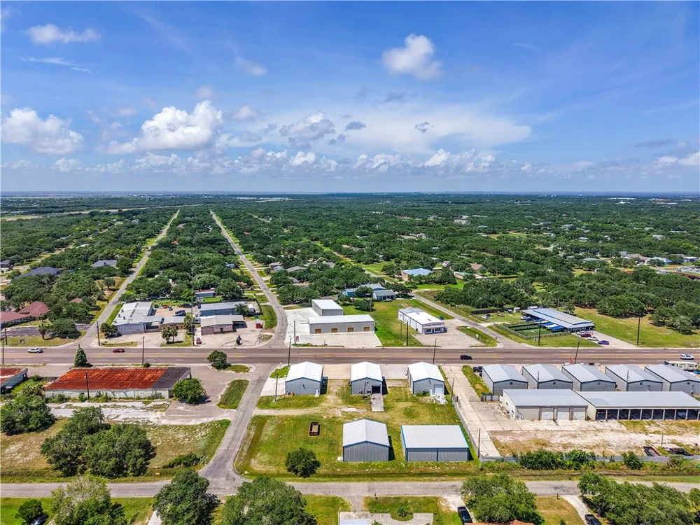1125 W Market Street Rockport, TX 78382