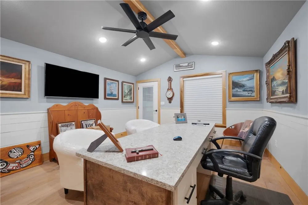 1125 W Market Street Rockport, TX 78382