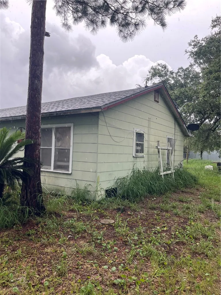 249 10th Street Aransas Pass, TX 78336
