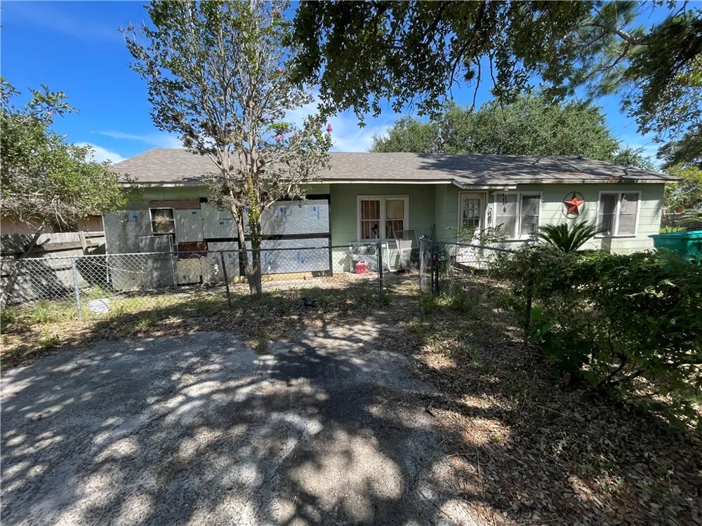 249 10th Street Aransas Pass, TX 78336