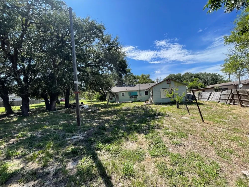 249 10th Street Aransas Pass, TX 78336