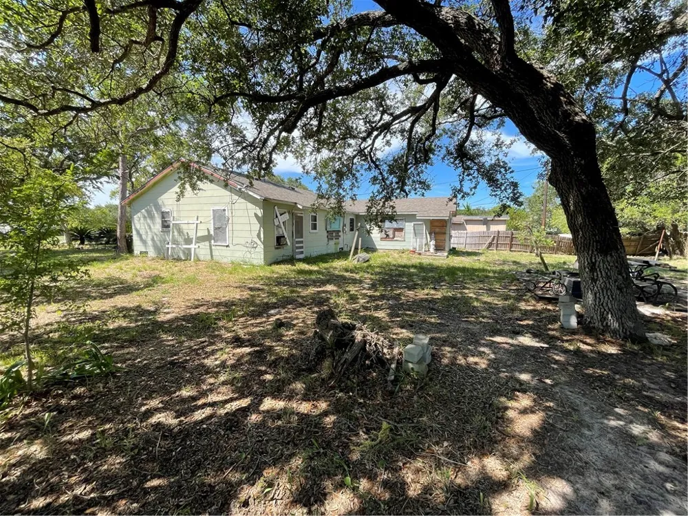 249 10th Street Aransas Pass, TX 78336