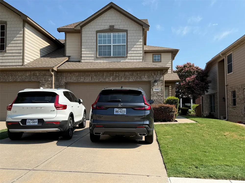941 Englewood Lane Plano, TX 75025