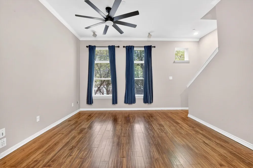 5026 Calloway Drive #163 Addison, TX 75001