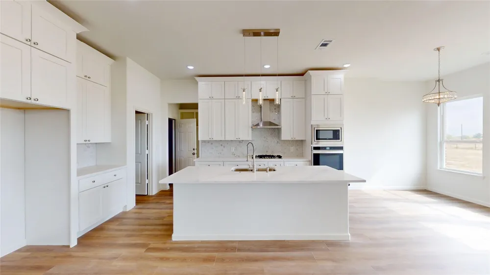 205 Private Road #5440 Point, TX 75472