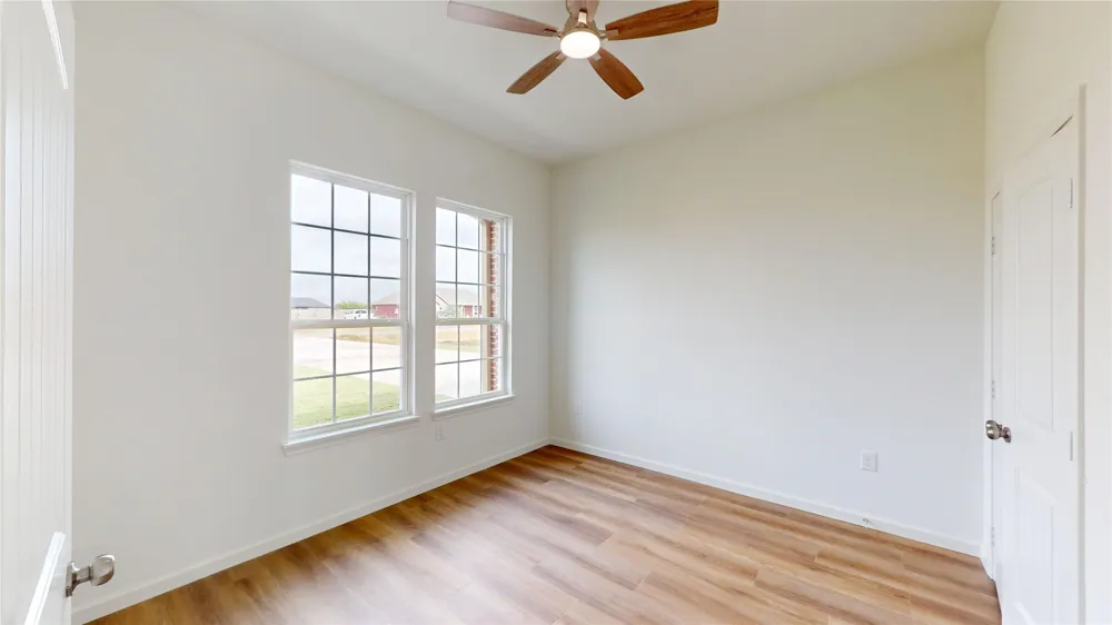 205 Private Road #5440 Point, TX 75472