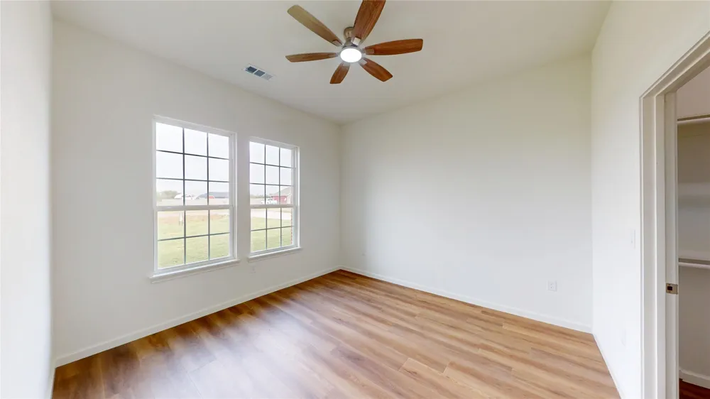 205 Private Road #5440 Point, TX 75472