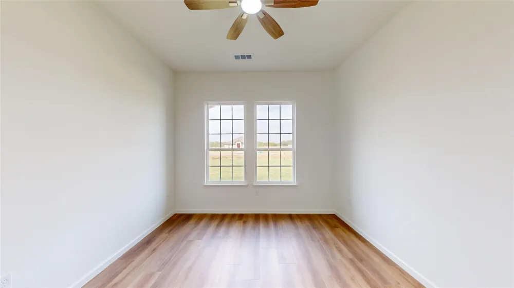205 Private Road #5440 Point, TX 75472