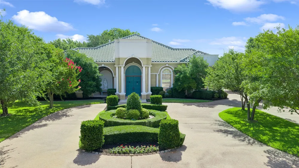 4145 Roberts Road Grapevine, TX 76051