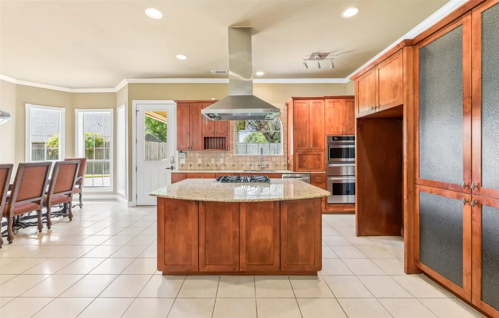 4145 Roberts Road Grapevine, TX 76051
