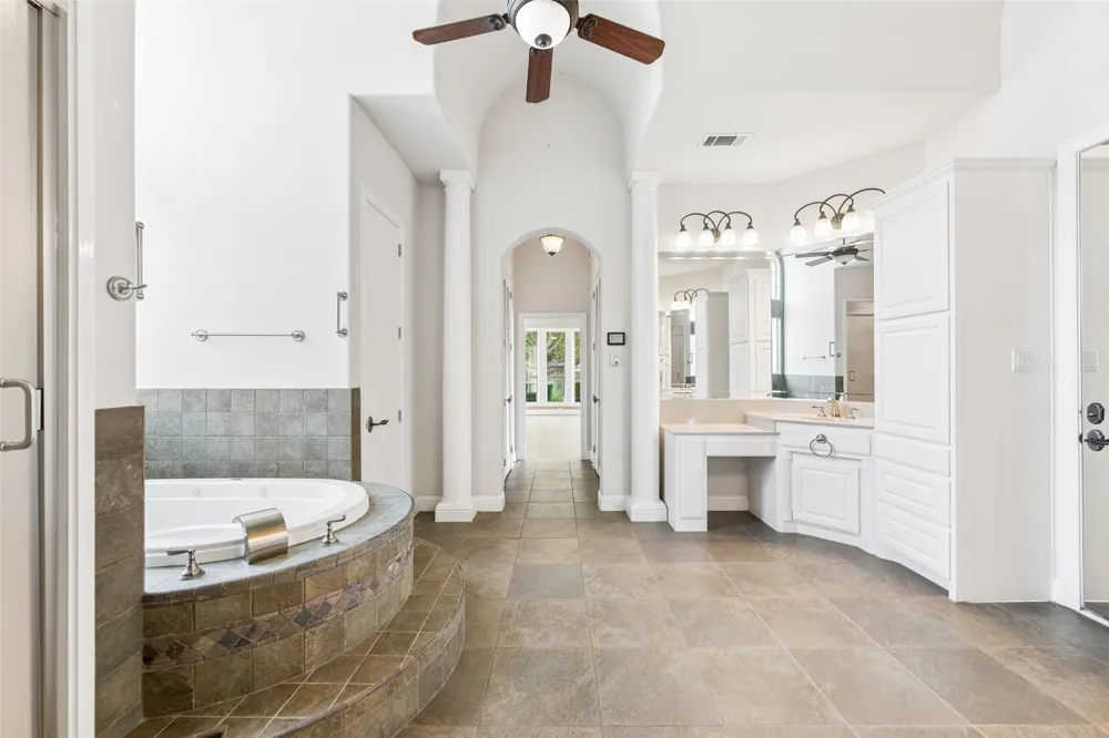 4145 Roberts Road Grapevine, TX 76051