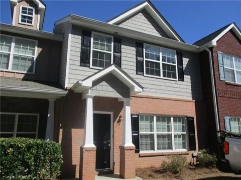 2736 HALIGAN Point